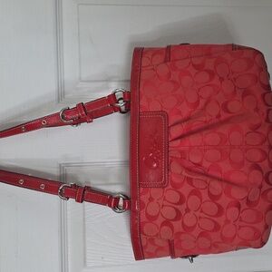 Coach East West Gallery Pleated Tote